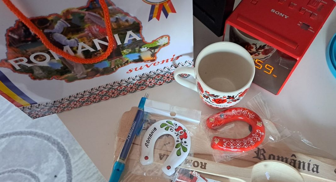 magazin suveniruri gara de sud