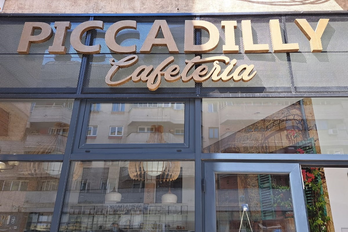 cafeteria piccadilly