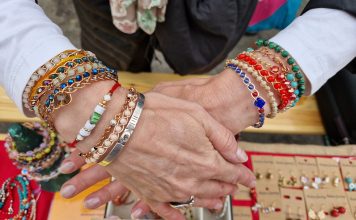 Recomand bijuteriile realizate manual de Hobby 4 Art. Artă și energie în formă pură bijuterii cupru hobby 4 art