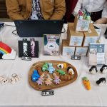 Recomand Oița Bârsană, pentru obiecte frumoase și fapte bune brelocuri oita barsana