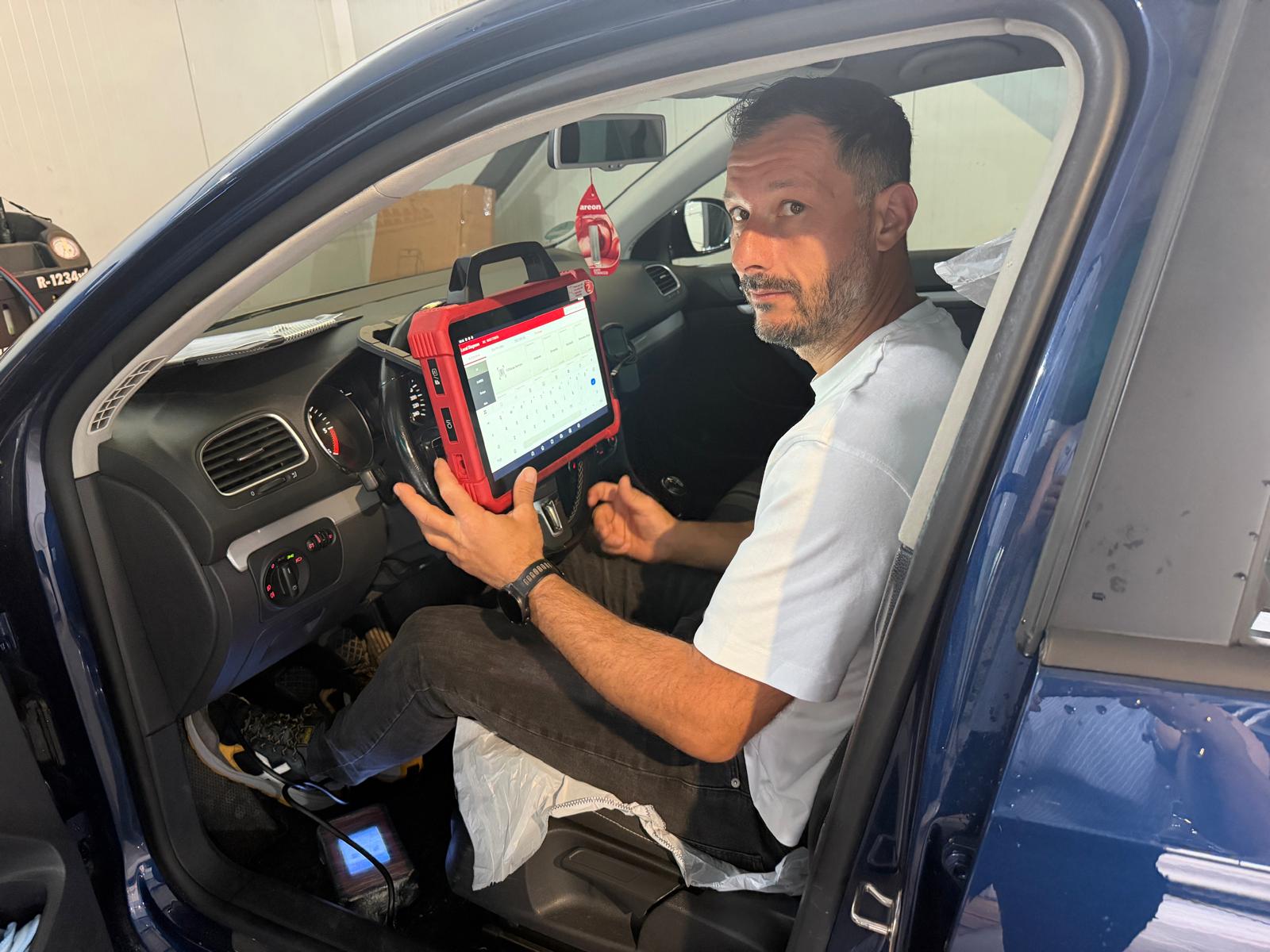 mihai avram service albatros a