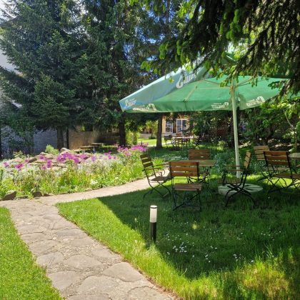 karina garden
